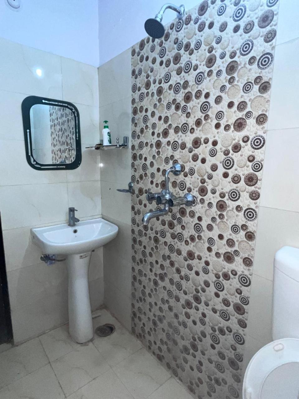 Kashi Anadam Bnb Варанасі Екстер'єр фото