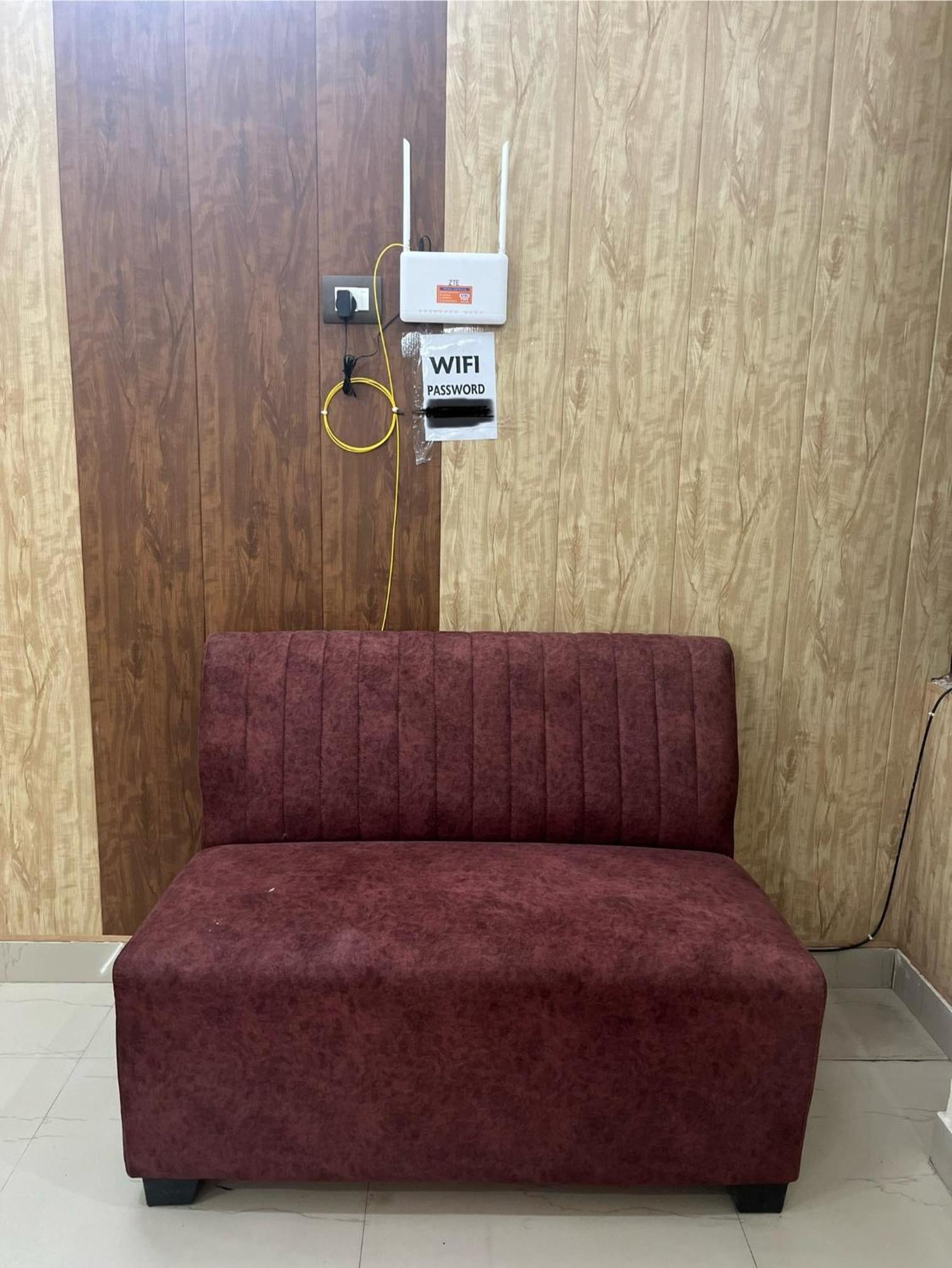 Kashi Anadam Bnb Варанасі Екстер'єр фото